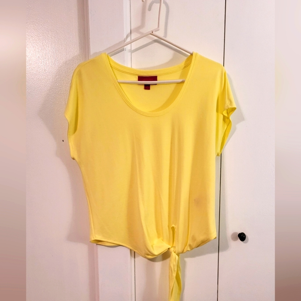 Yellow front tie top